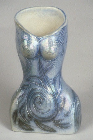 Torsovase w leaves00- L.jpg